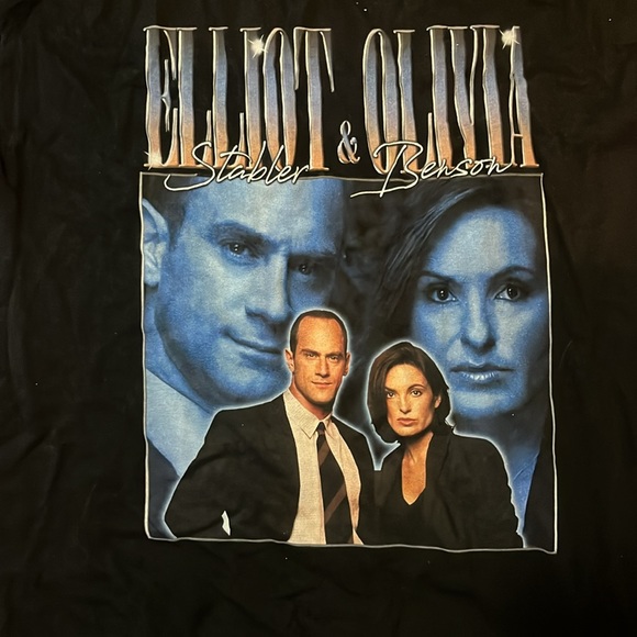Olivia and Elliot Law and Order SVU tee Size Medium - Picture 3 of 3